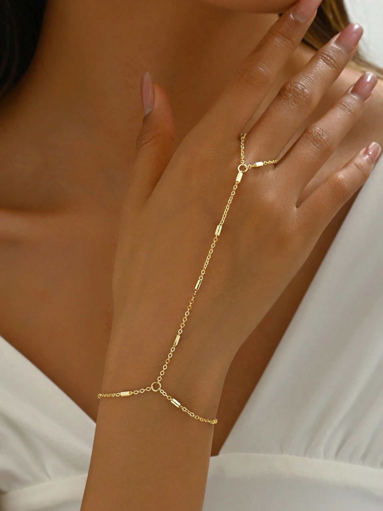 Minimalist Hand Chain Bracelet - Image 3