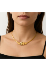 Vogue Buckle Chain
